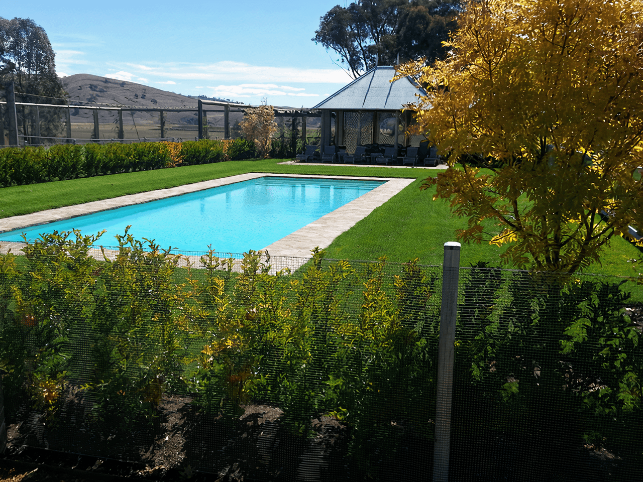 A perfectly laid grass lawn by Dan and Dan Landscaping